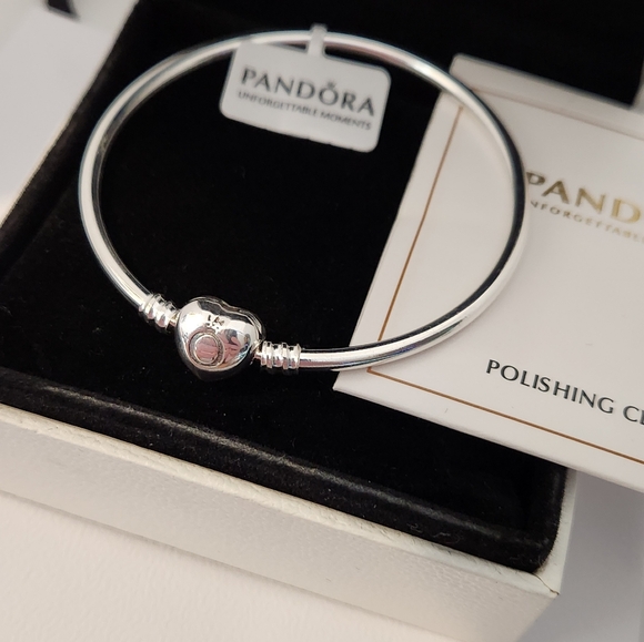 Pandora Moments Heart Claps Bangle Bracelet for women's size 7.5 inches - Picture 4 of 8